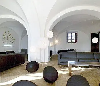 Otel Foro Appio Mansio Latina