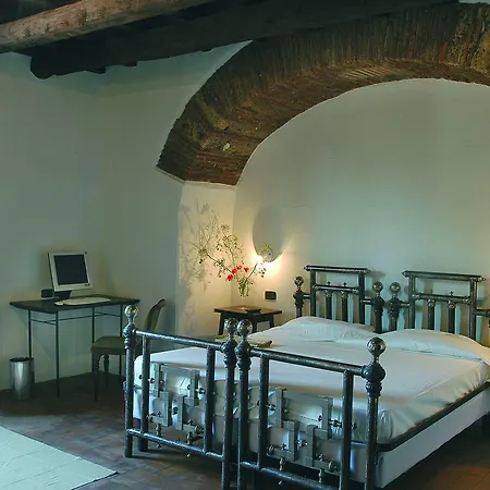 Szálloda Foro Appio Mansio 4*