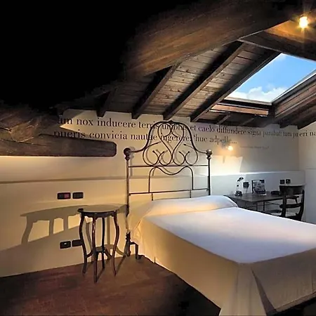 Hotel Foro Appio Mansio 4*