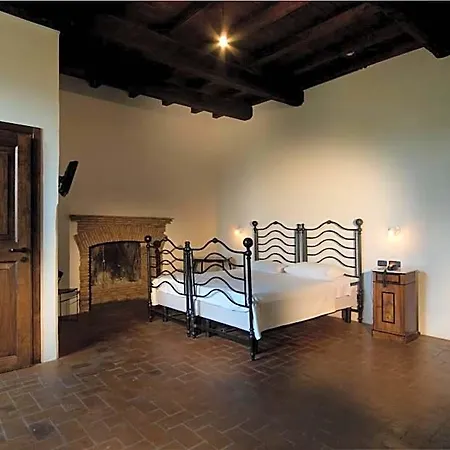 Hotel Foro Appio Mansio 4*