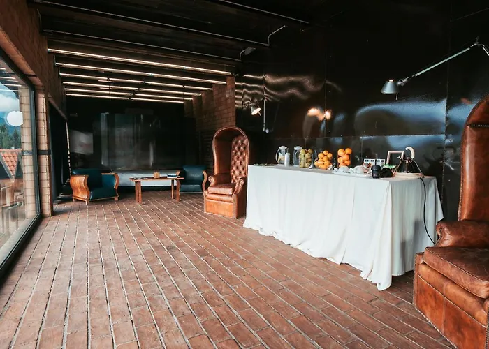 Hotel Foro Appio Mansio 4*